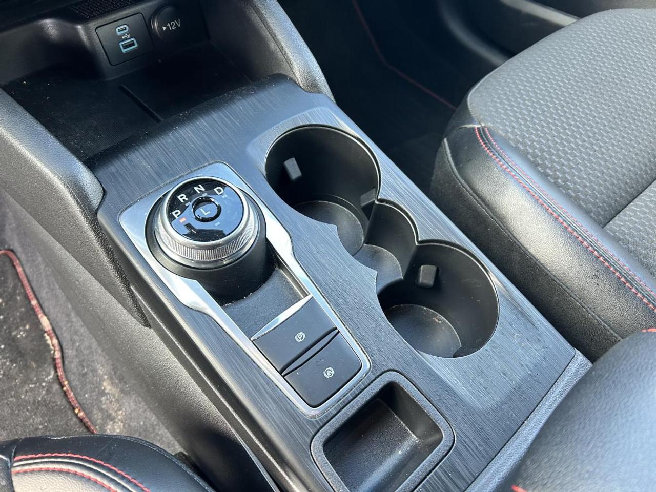 2023 Ford Escape ST-Line Select Photo