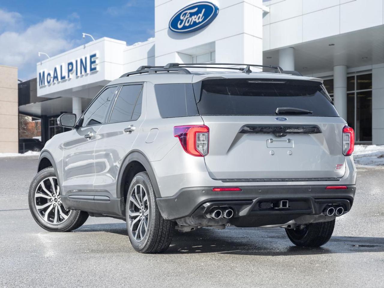 2022 Ford Explorer SPORT Photo4