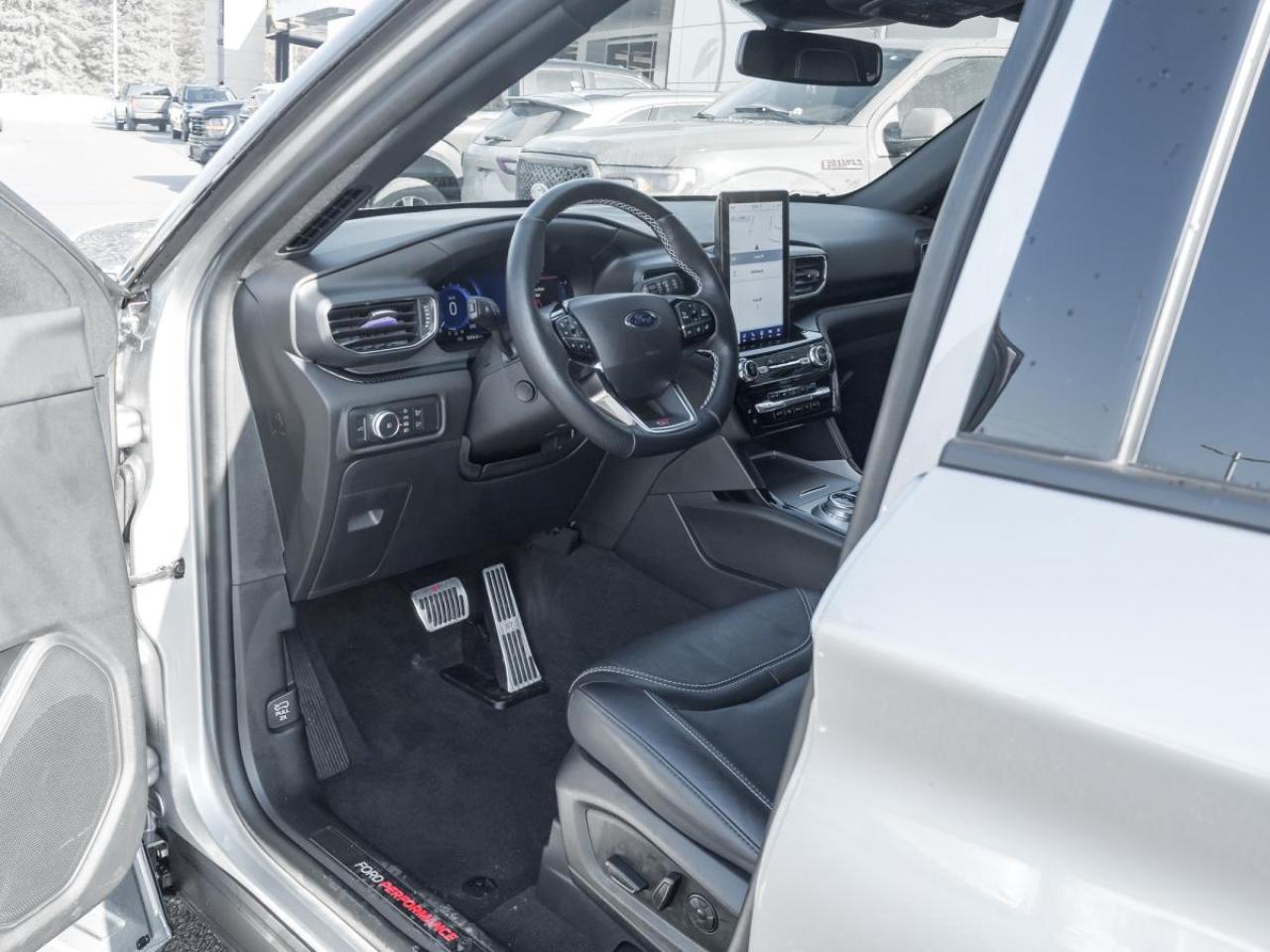 2022 Ford Explorer SPORT Photo