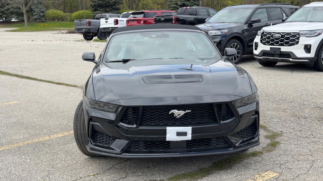 2026 Ford Mustang GT Premium Convertible Photo