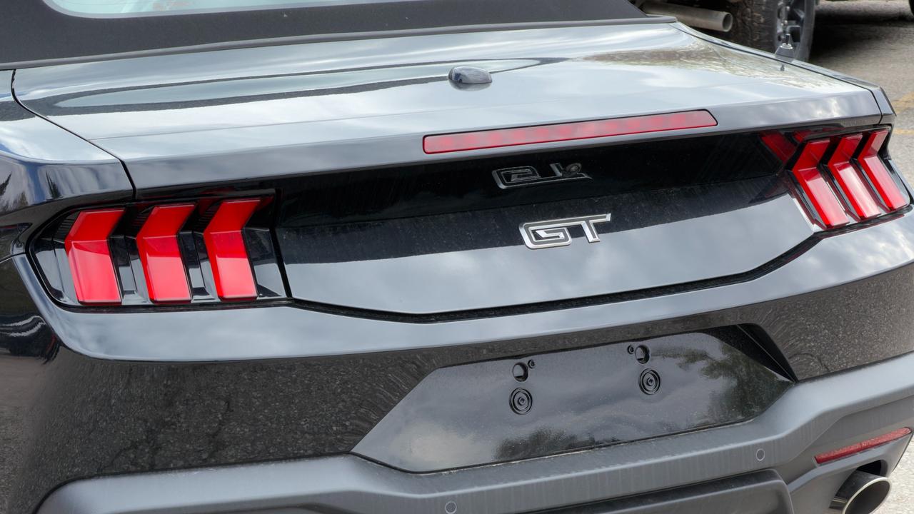 2026 Ford Mustang GT Premium Convertible Photo