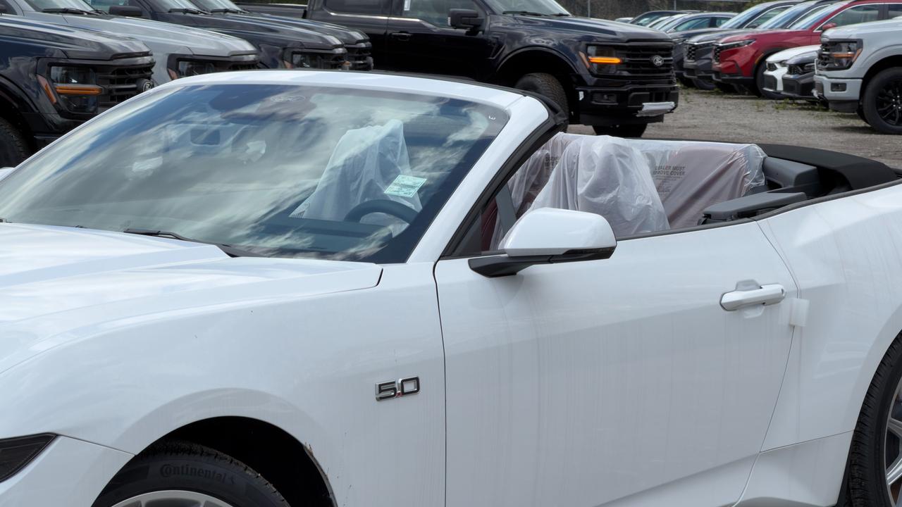 2026 Ford Mustang GT Premium Convertible Photo