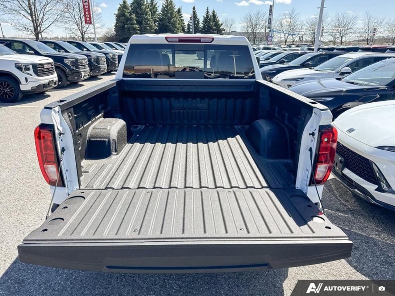 2026 GMC Sierra 1500 ELEVATION Photo
