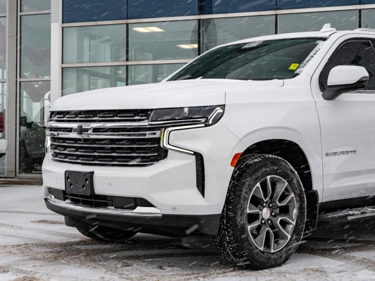 2024 Chevrolet Suburban LT Photo