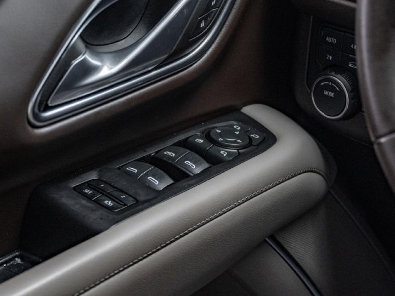 2024 Chevrolet Suburban LT Photo