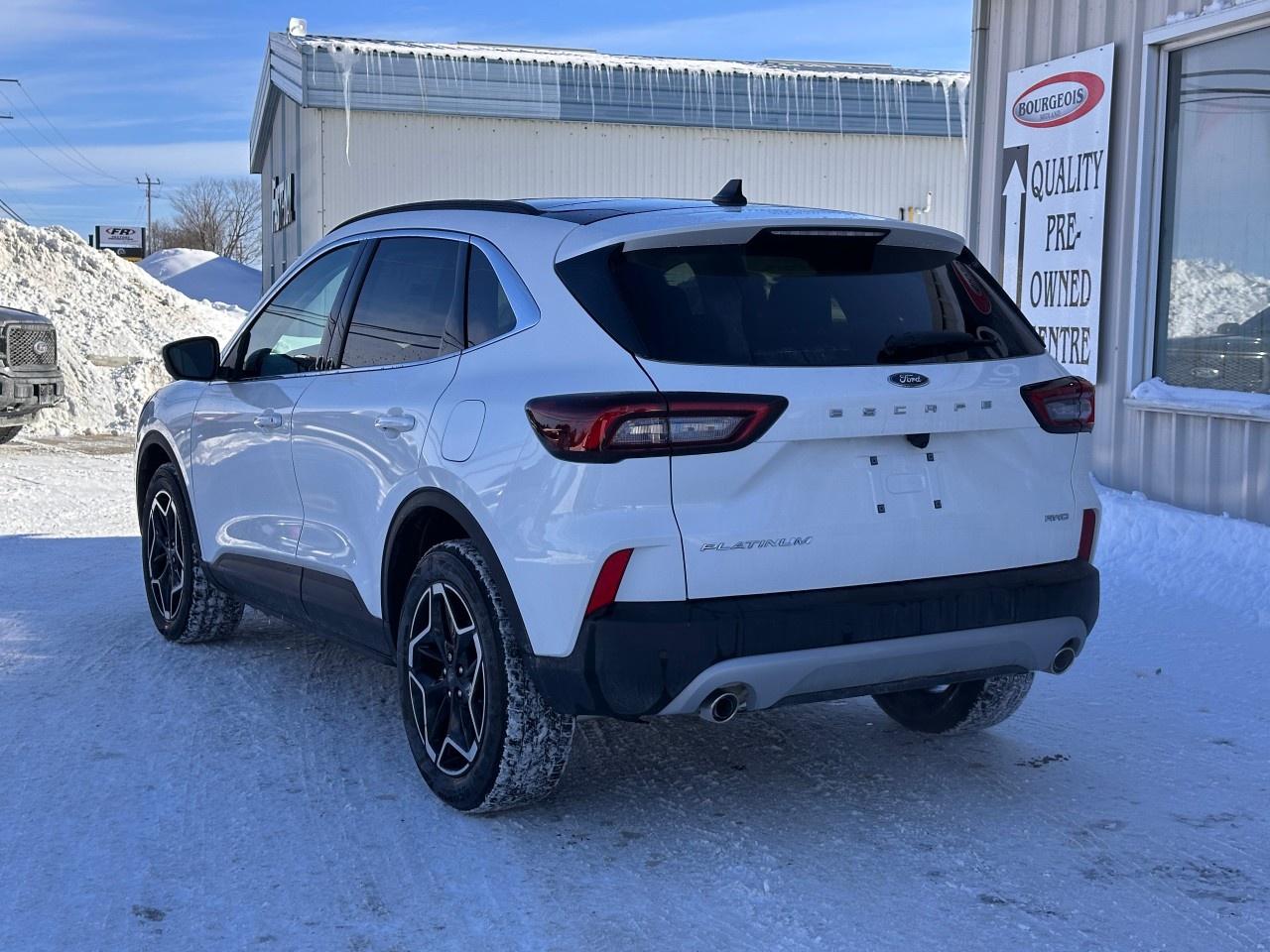 2026 Ford Escape Platinum AWD Photo