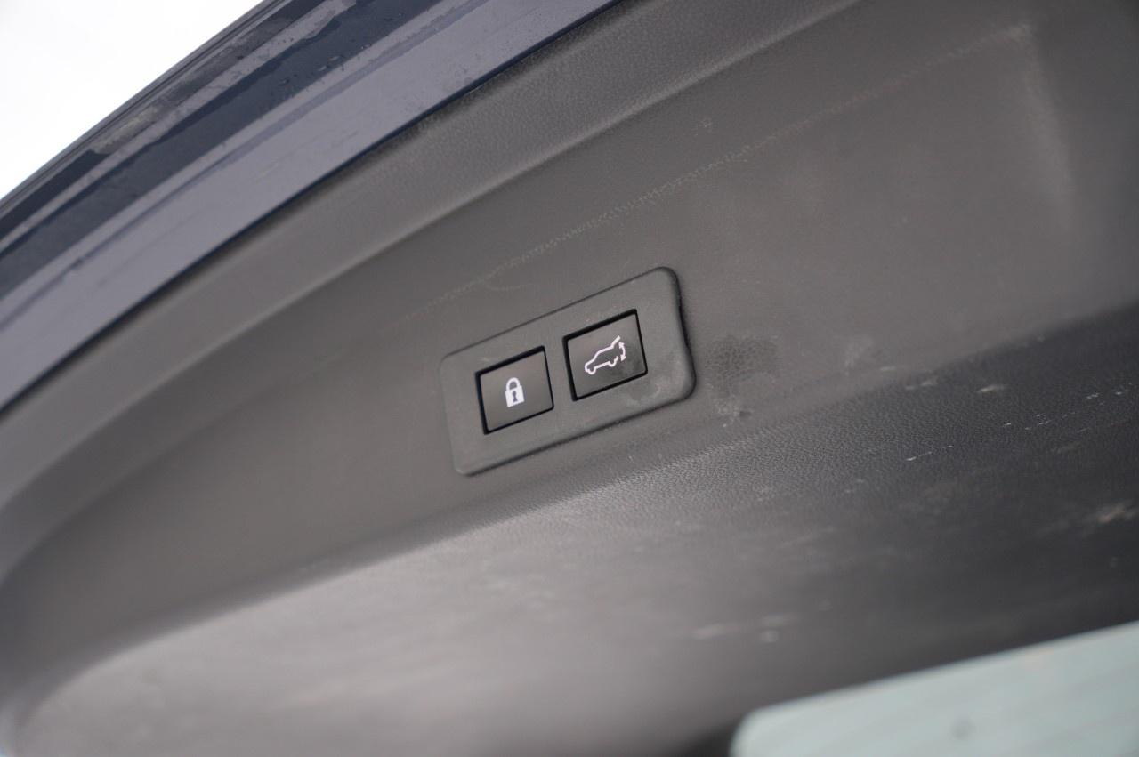 2023 Subaru ASCENT Touring 7-Passenger Photo