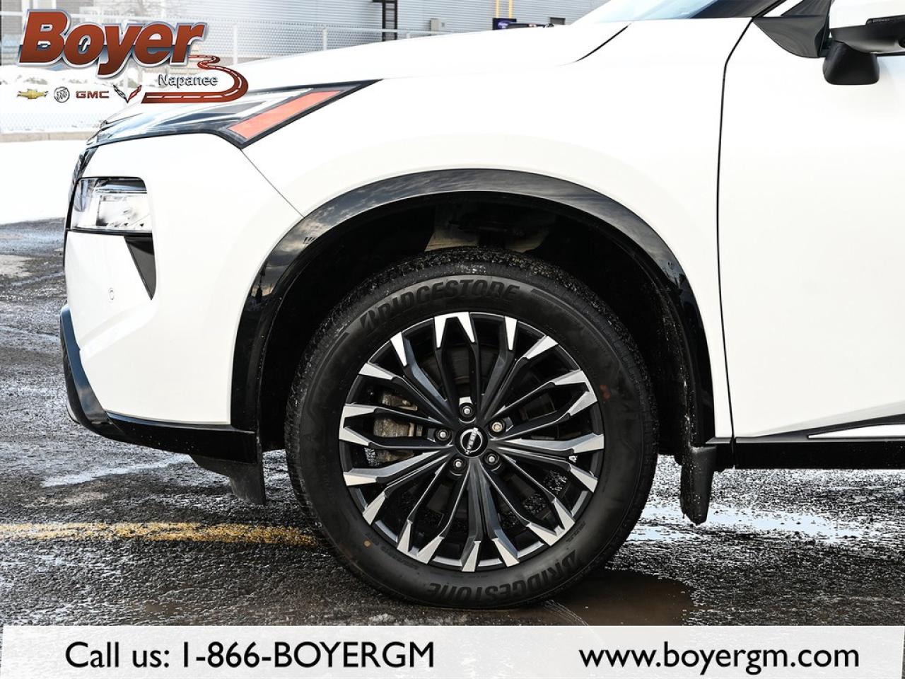 2025 Nissan Rogue AWD Platinum Photo