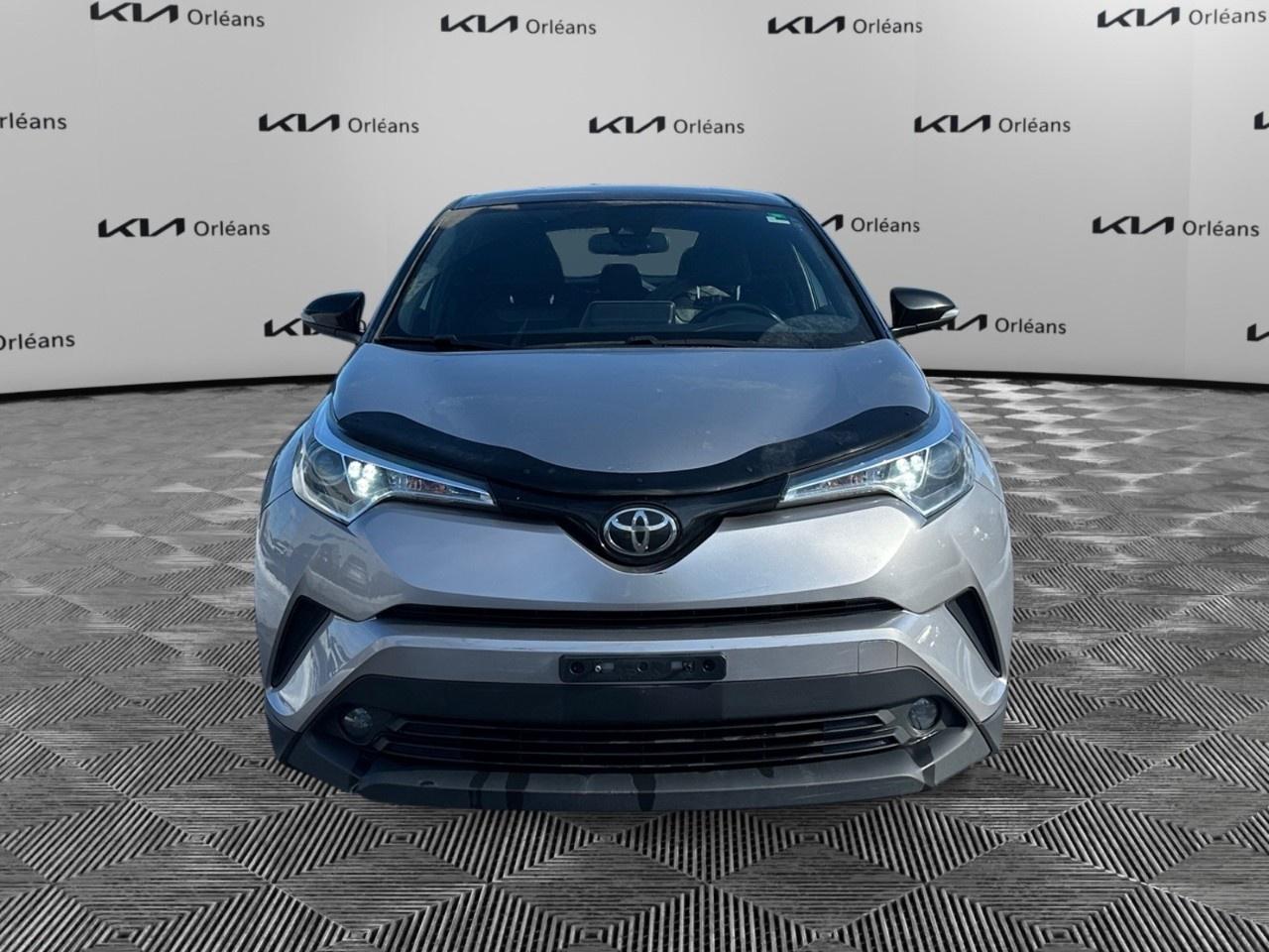 2019 Toyota C-HR LE (2) Photo
