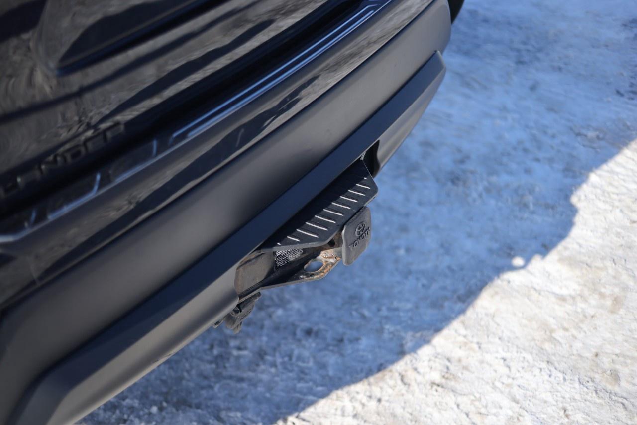 2021 Toyota Highlander XLE AWD Photo