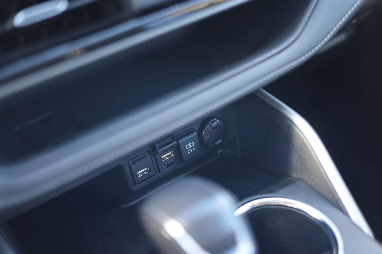 2021 Toyota Highlander XLE AWD Photo