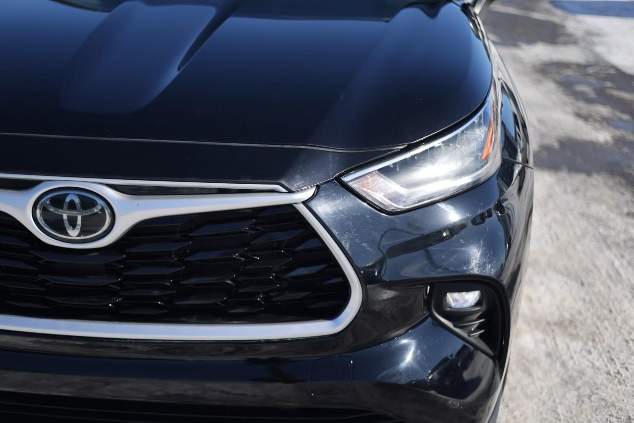 2021 Toyota Highlander XLE AWD Photo