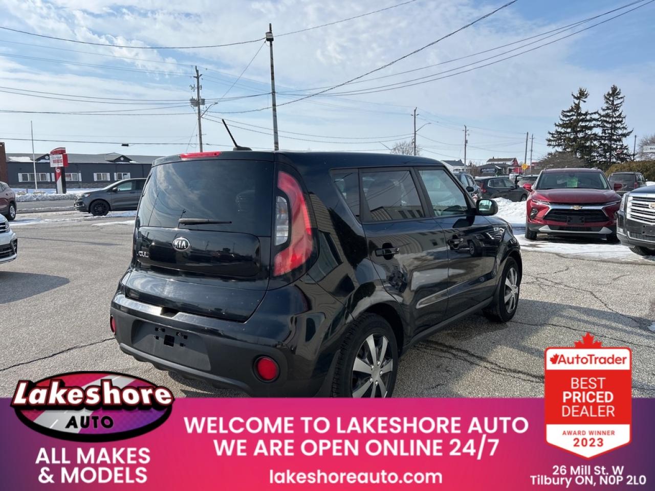 2018 Kia Soul LX Photo3