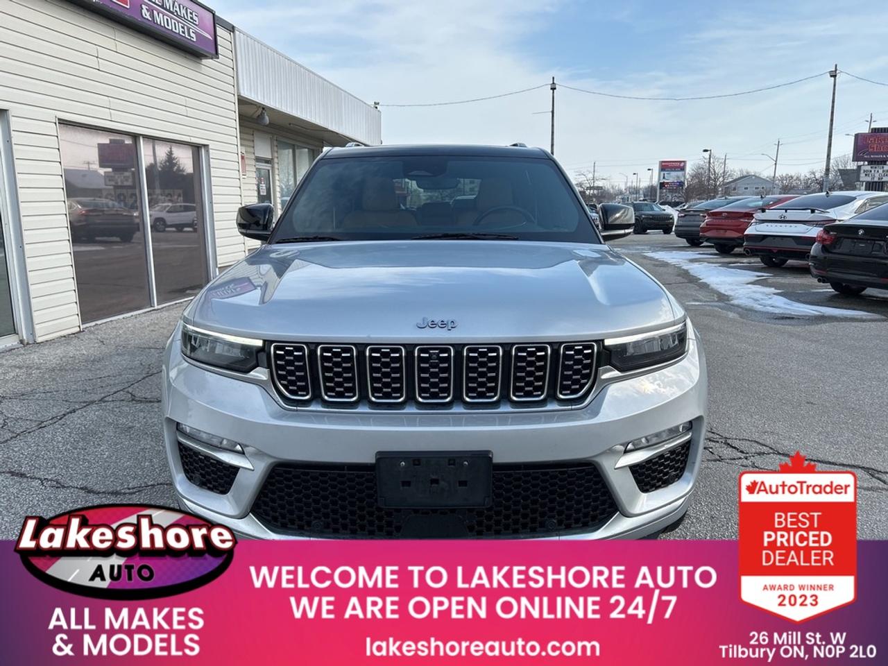 2023 Jeep Grand Cherokee Summit Photo