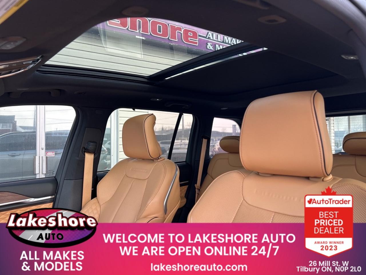 2023 Jeep Grand Cherokee Summit Photo