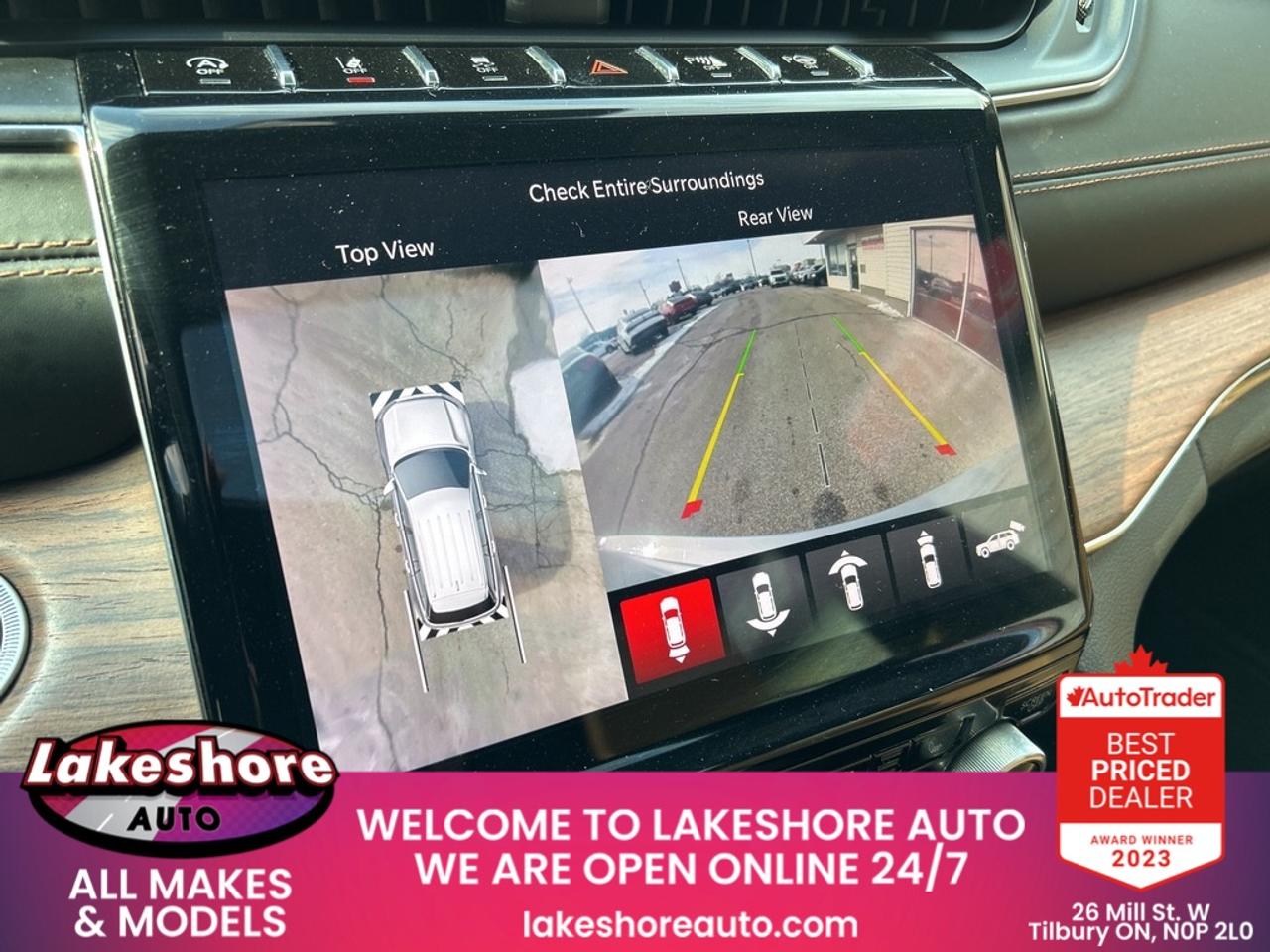 2023 Jeep Grand Cherokee Summit Photo