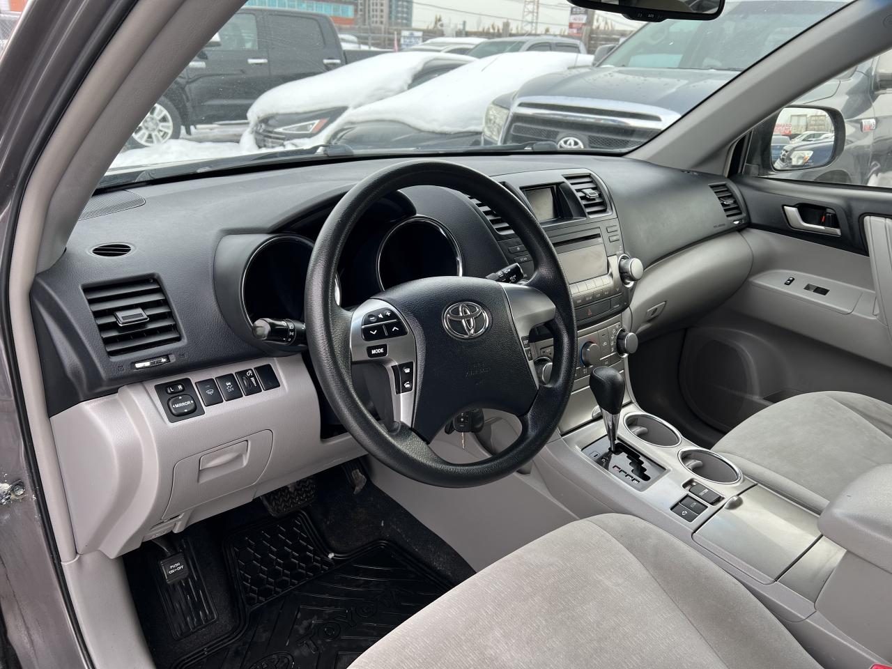 2013 Toyota Highlander HYBRID Photo