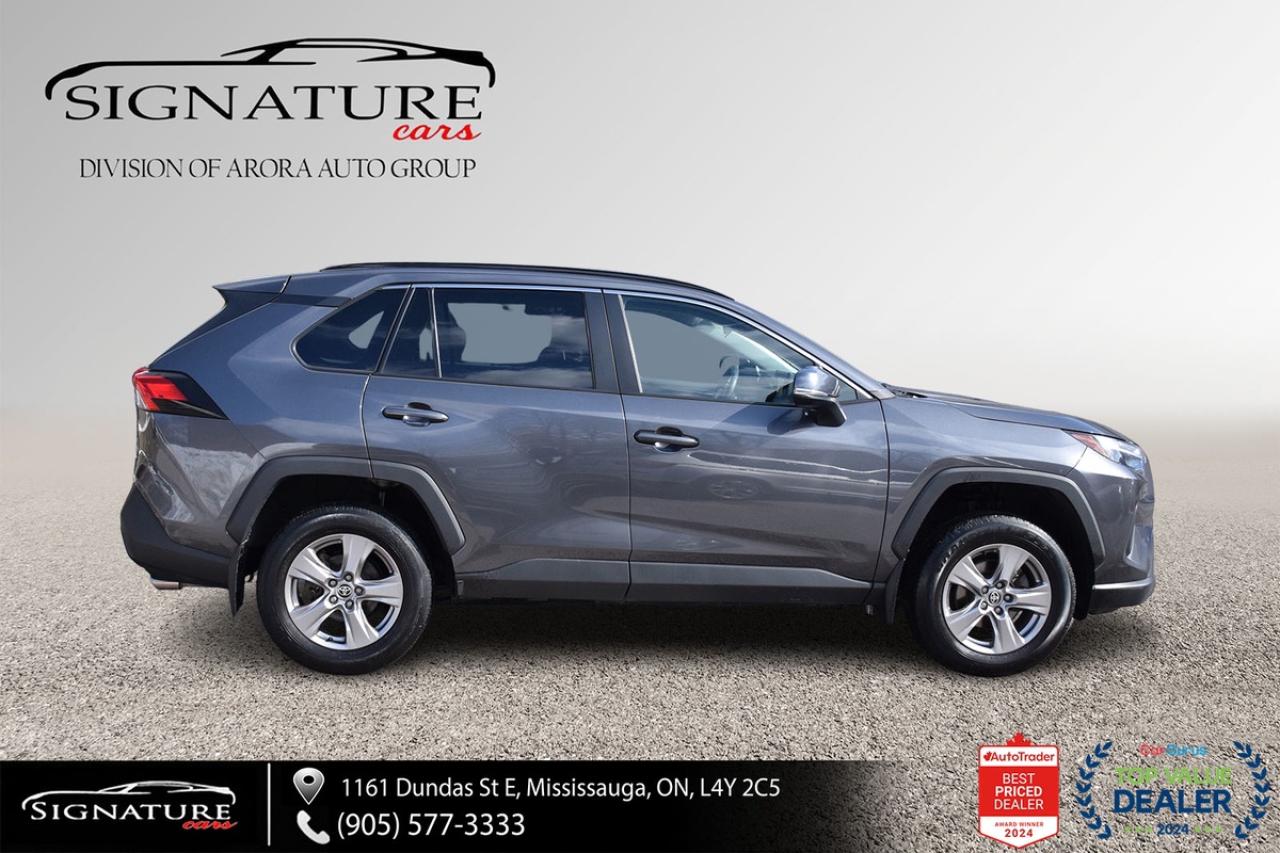 2022 Toyota RAV4 XLE AWD No Accident Sunroof Carplay BSM Photo
