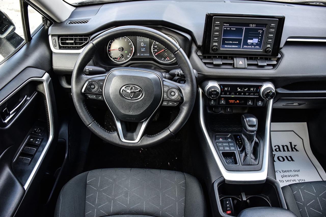 2022 Toyota RAV4 XLE AWD No Accident Sunroof Carplay BSM Photo