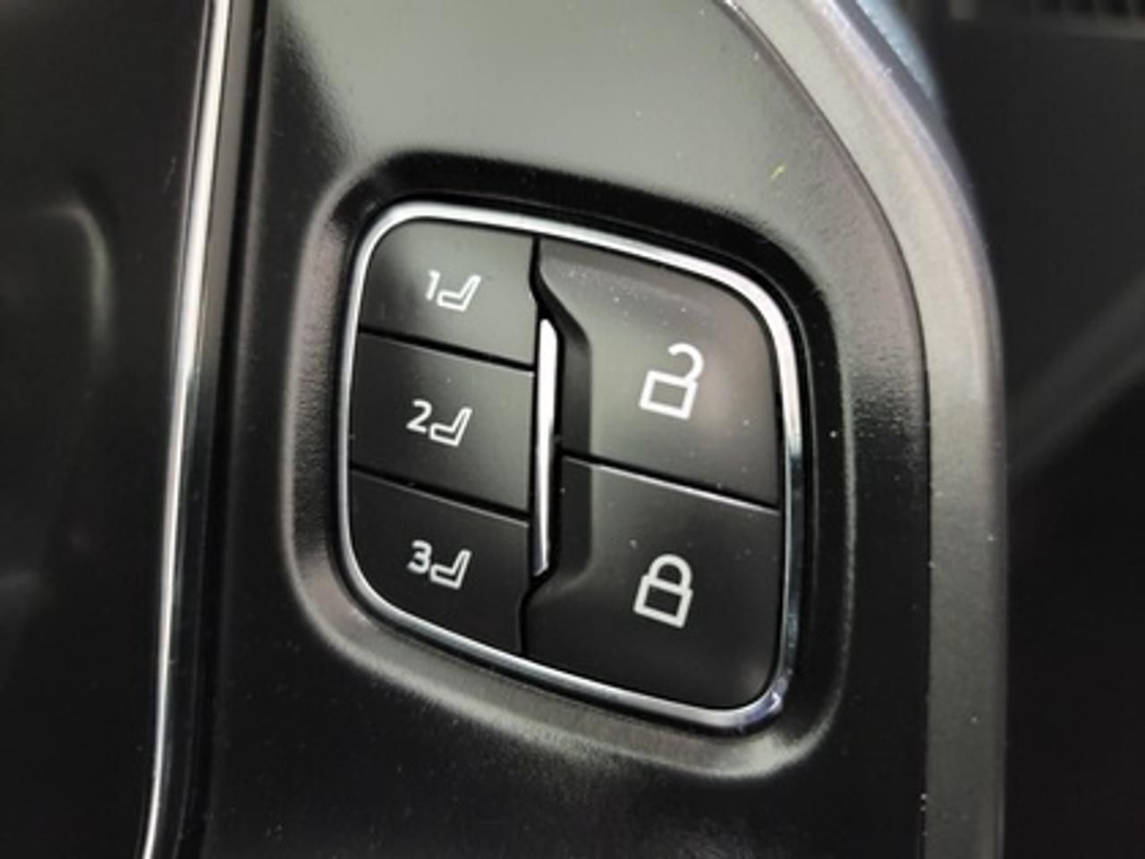 13590089