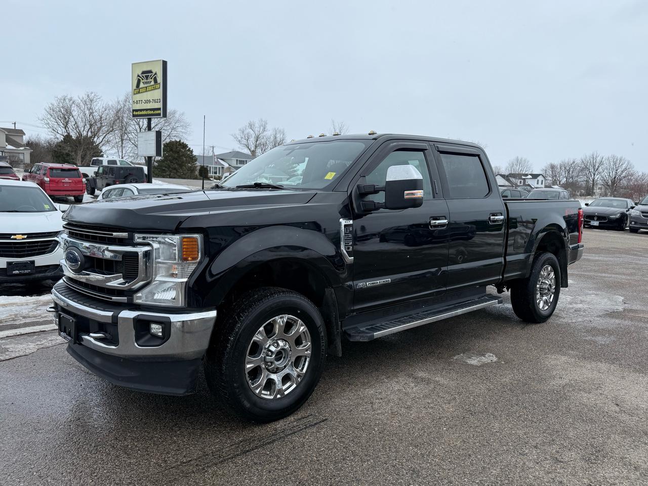 2021 Ford SUPER DUTY F-250 SRW XLT Photo2