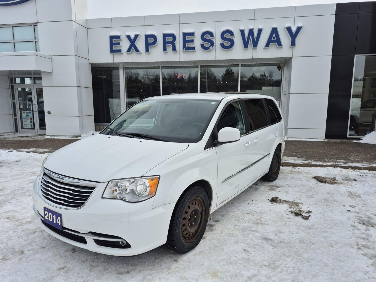 2014 Chrysler Town & Country TOURING, LEATHER, LOCAL TRADE, AS TRADED Photo0