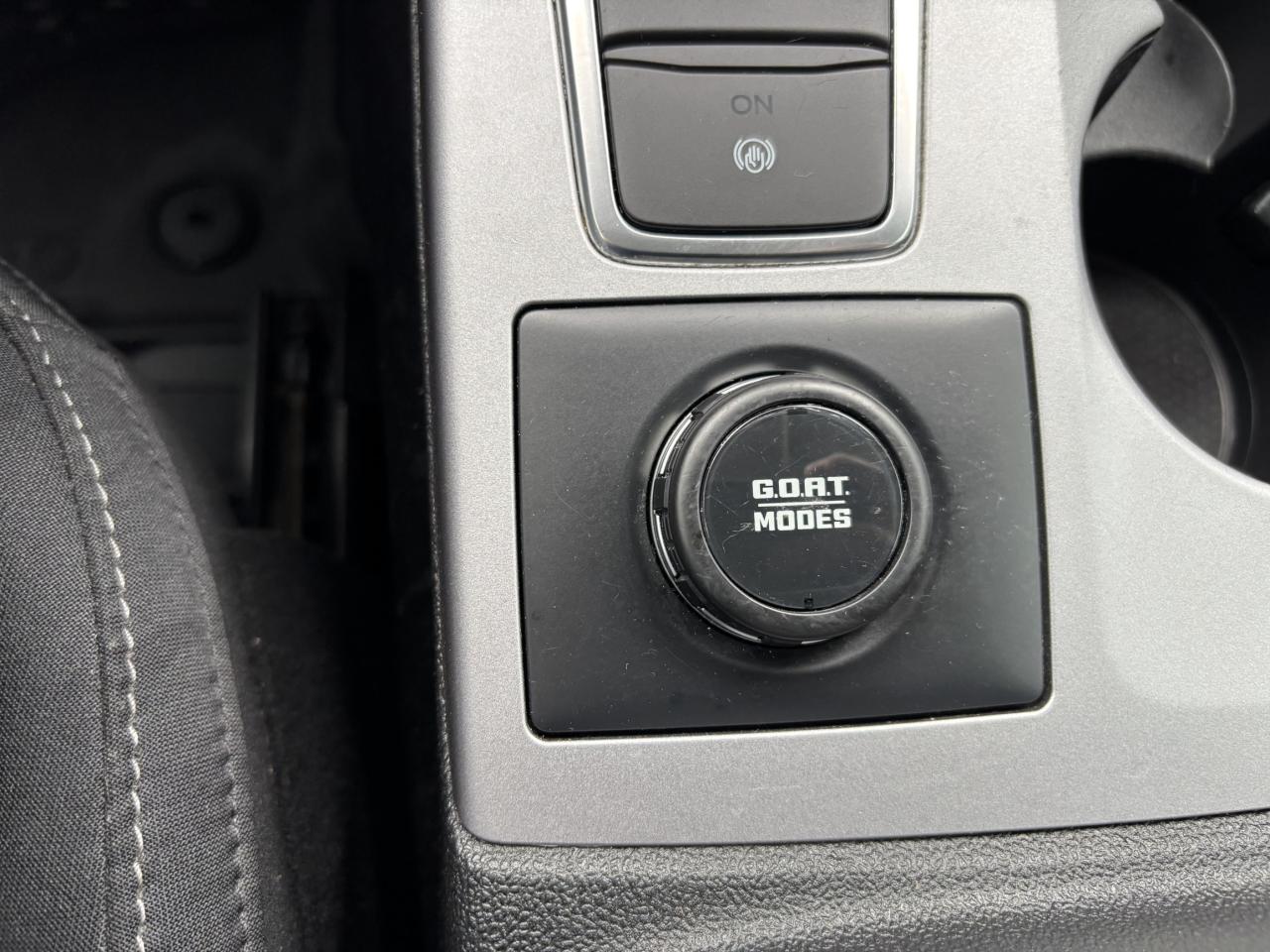 2021 Ford Bronco BIG BEND, 18" RIMS, ROOF, TRAILER HITCH, 1 OWNER! Photo