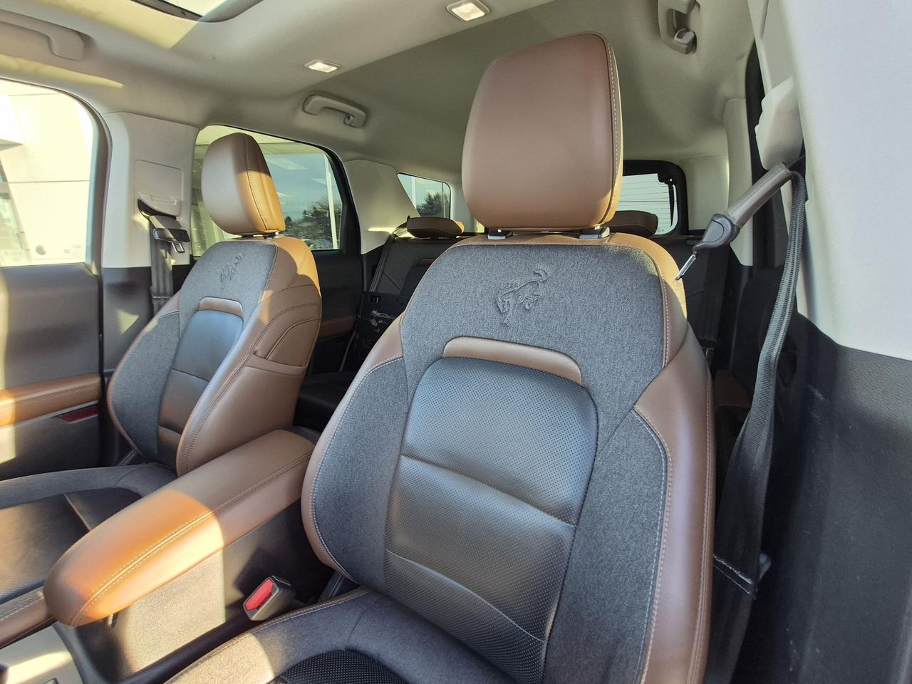 2021 Ford Bronco Sport OUTERBANKS, MOONROOF, TRAILER HITCH, COPILOT! Photo