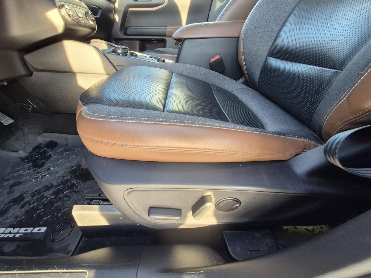 2021 Ford Bronco Sport OUTERBANKS, MOONROOF, TRAILER HITCH, COPILOT! Photo