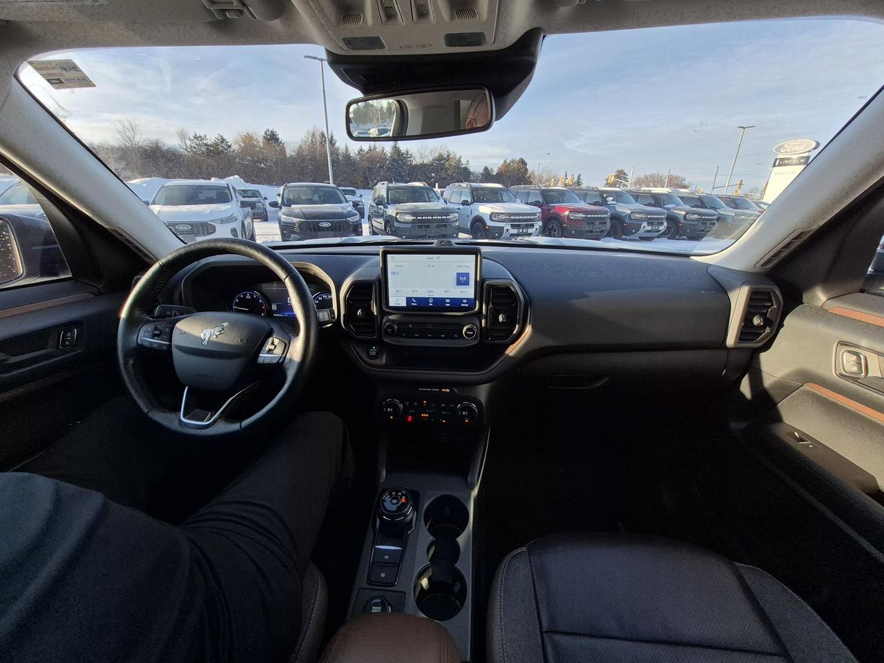 2021 Ford Bronco Sport OUTERBANKS, MOONROOF, TRAILER HITCH, COPILOT! Photo