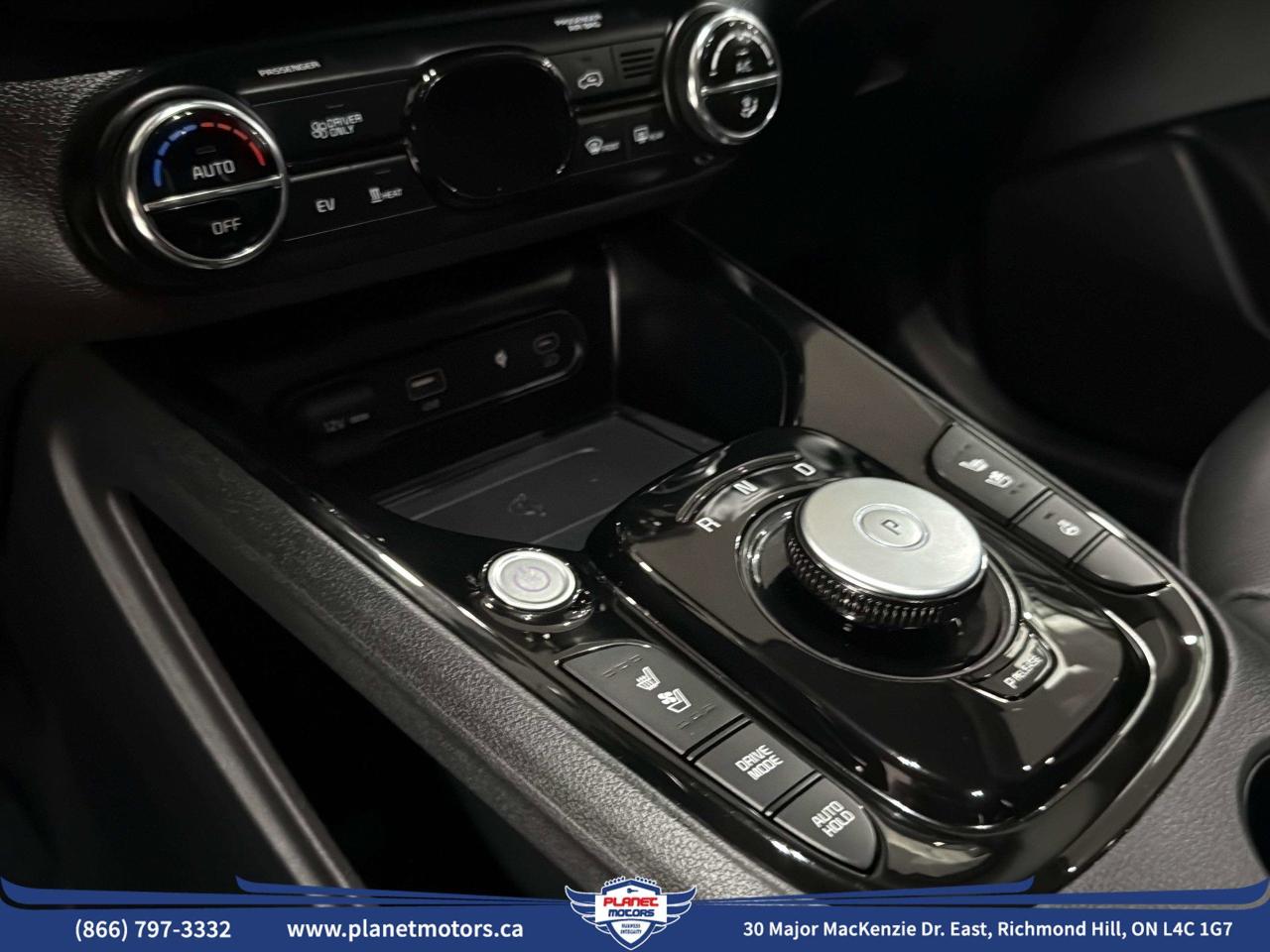 2022 Kia Soul EV EV Limited Photo