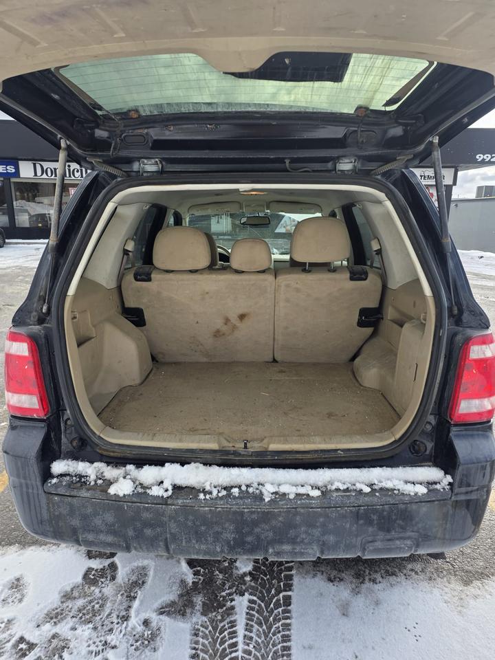 2012 Ford Escape FWD 4dr XLT Photo