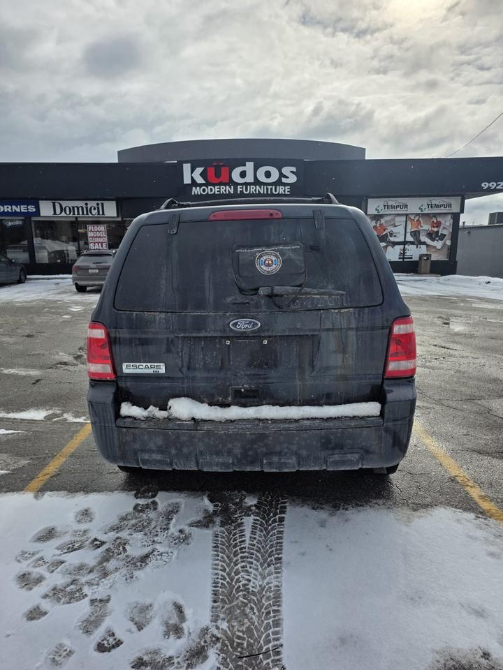 2012 Ford Escape FWD 4dr XLT Photo