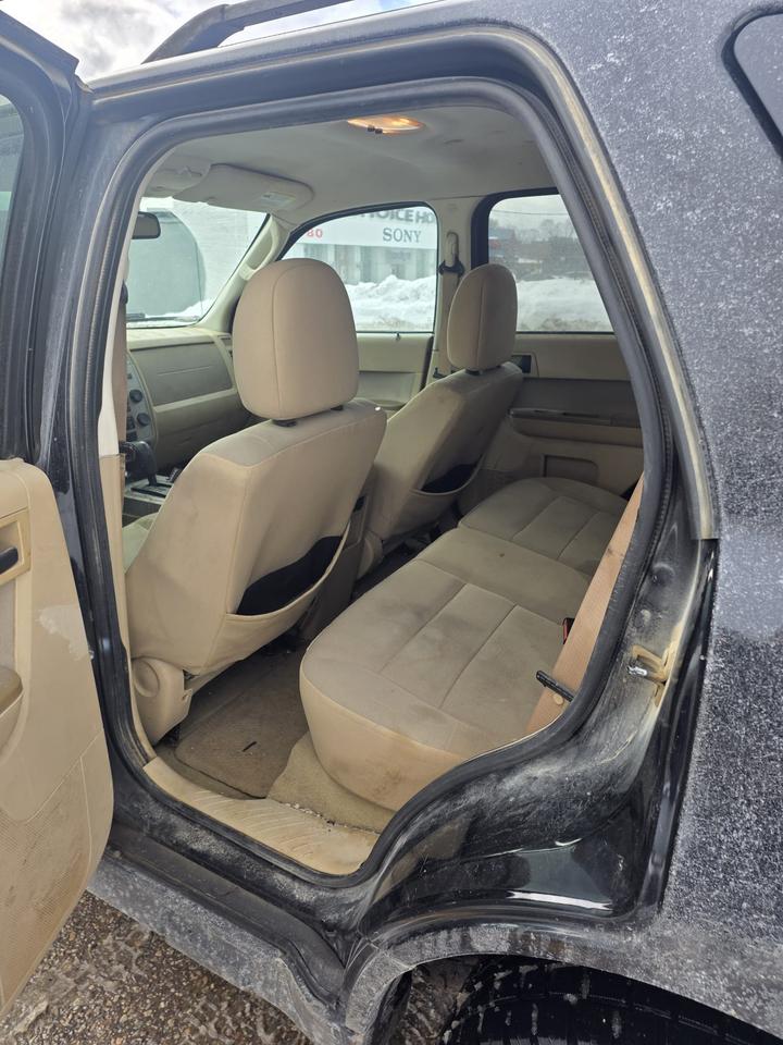 2012 Ford Escape FWD 4dr XLT Photo