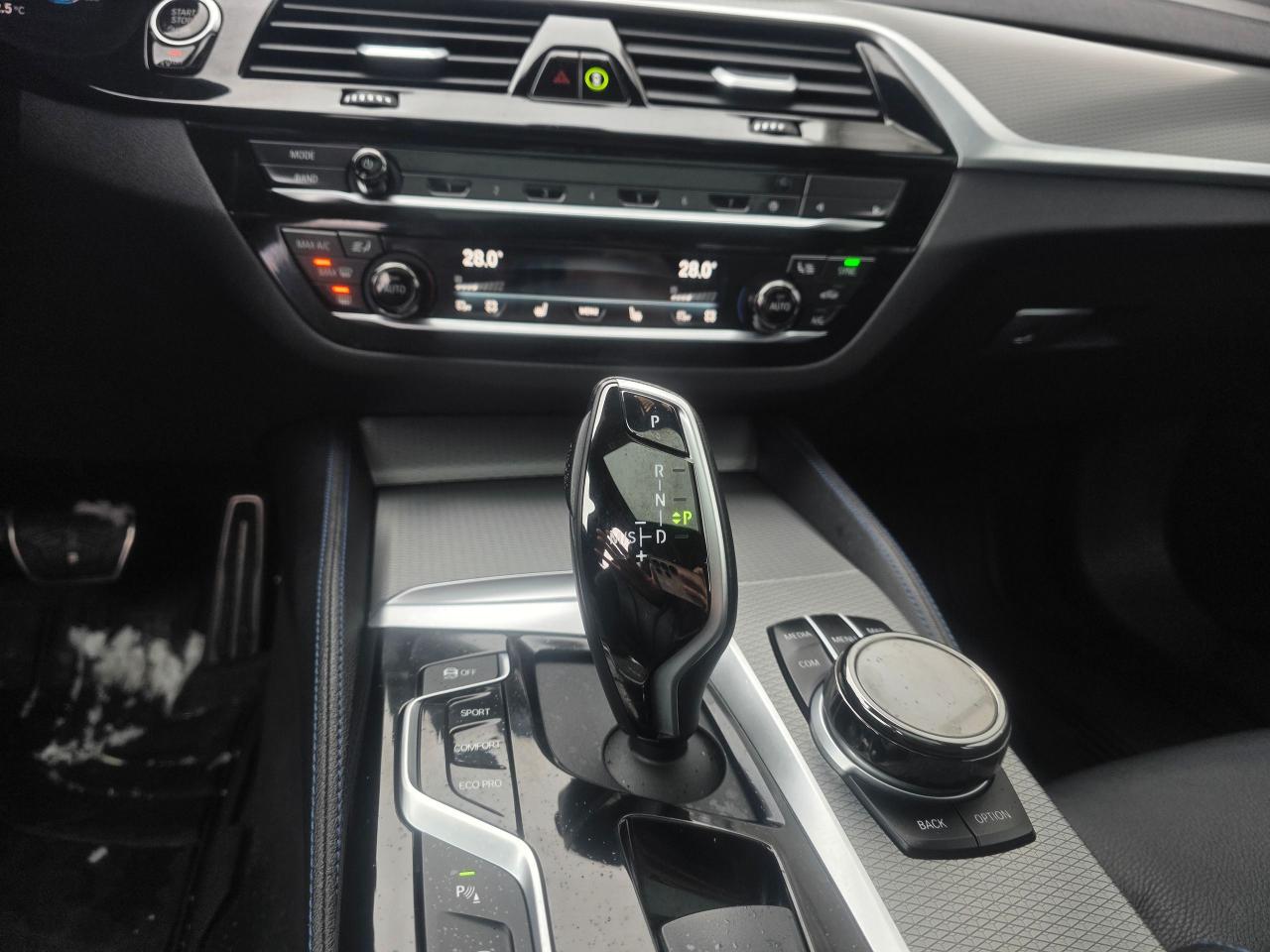 2020 BMW 5 Series 540i xDrive - MPKG|SUNROOF|NAVI|360CAM|2xRIM&TIRE Photo