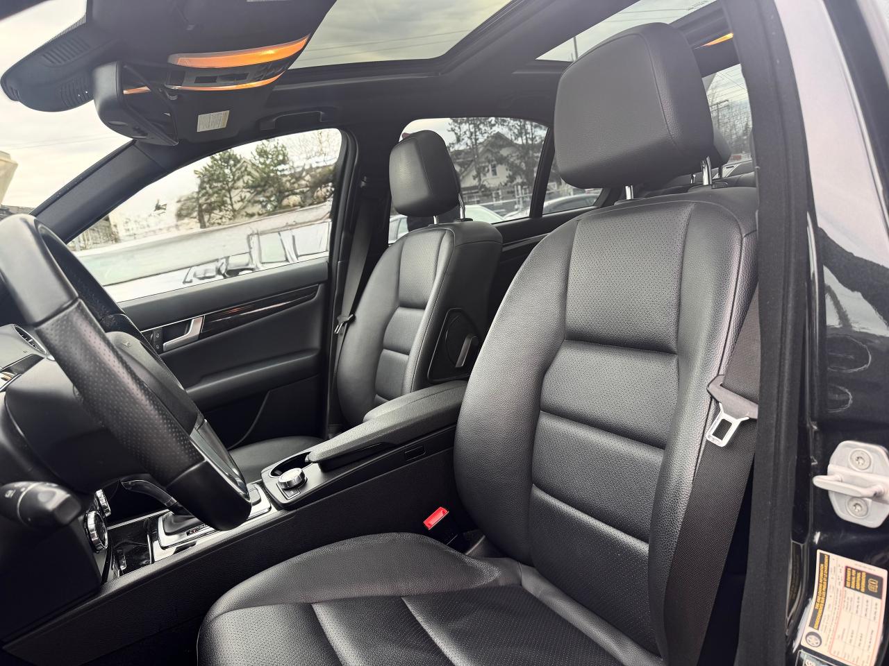 2012 Mercedes-Benz C-Class FINANCING AVAILABLE Photo8