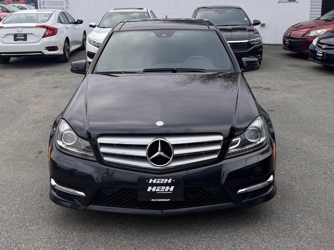 2012 Mercedes-Benz C-Class FINANCING AVAILABLE Photo2