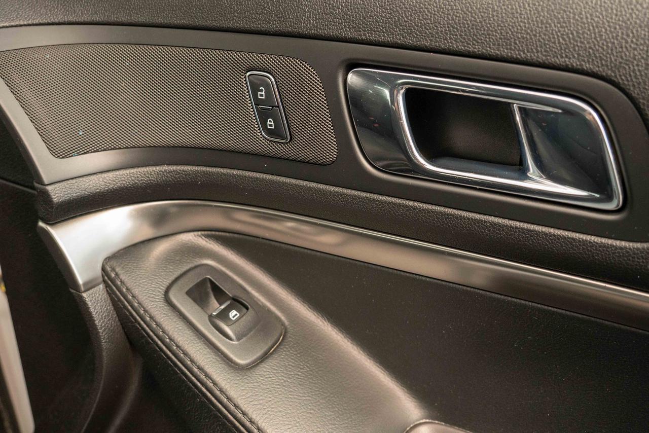 2019 Ford Explorer AWD POLICE INTERCEPTOR UTILITY Photo