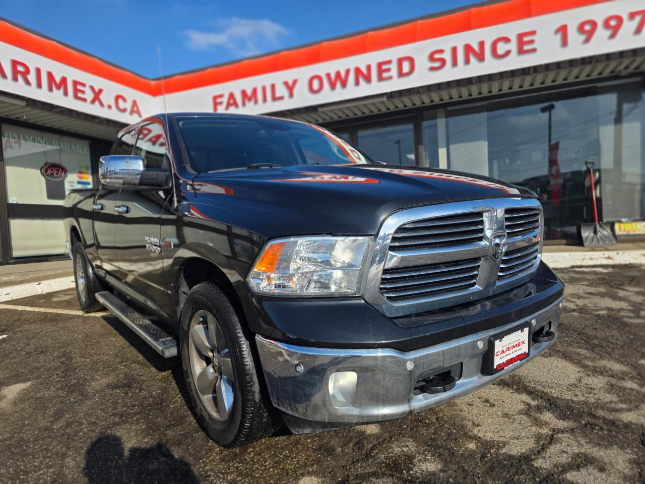 2018 RAM 1500 SLT DIESEL | Back up Camera | Heated Seats | Heated Steering Photo