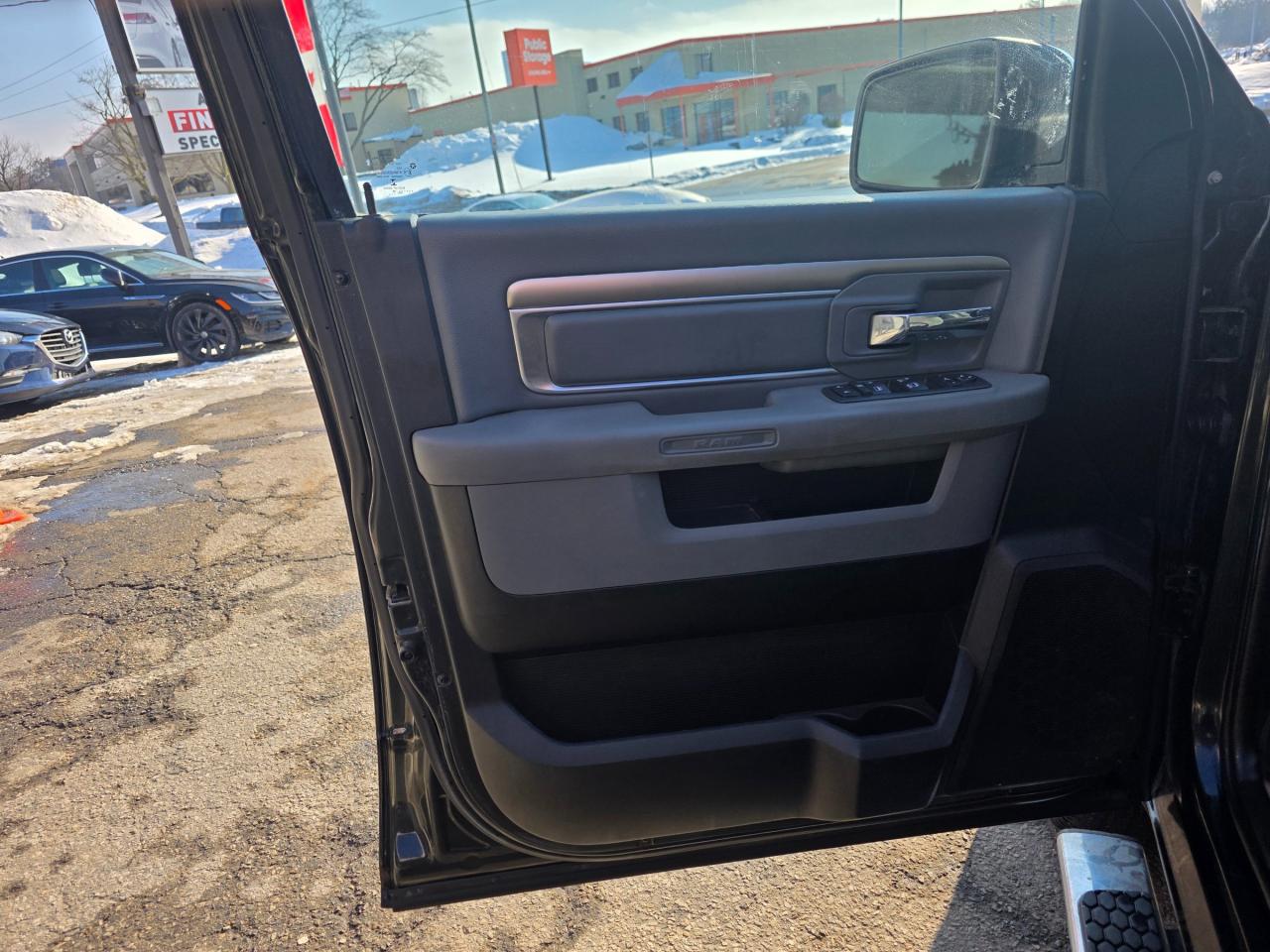 2018 RAM 1500 SLT DIESEL | Back up Camera | Heated Seats | Heated Steering Photo