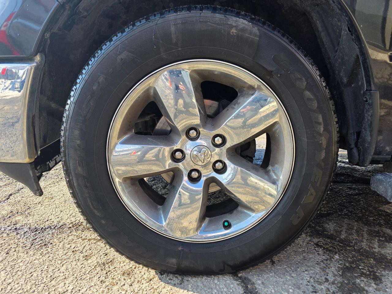 2018 RAM 1500 SLT DIESEL | Back up Camera | Heated Seats | Heated Steering Photo