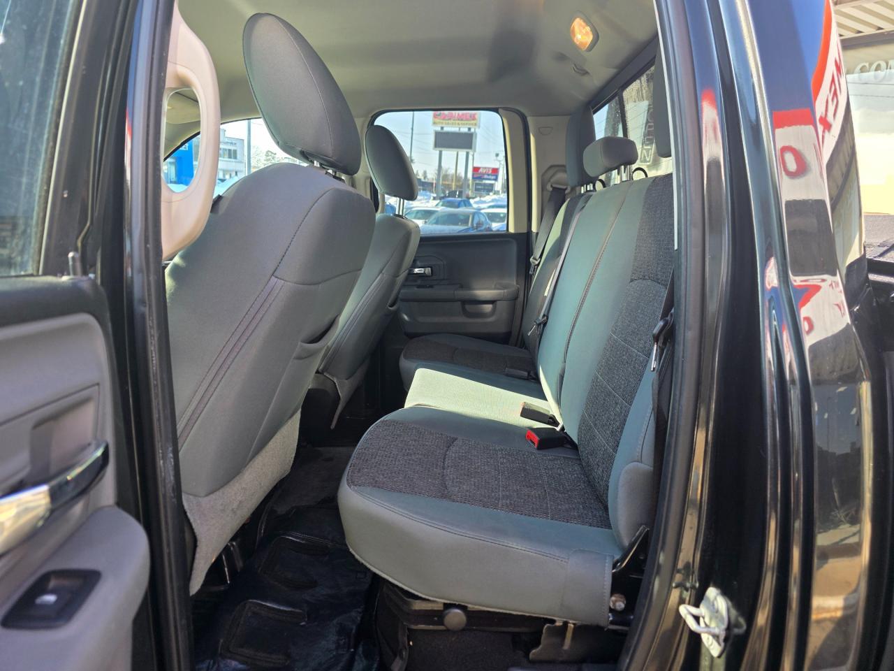 2018 RAM 1500 SLT DIESEL | Back up Camera | Heated Seats | Heated Steering Photo