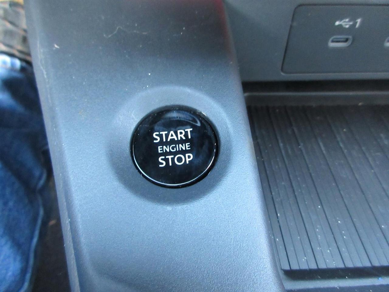 2026 Nissan Sentra SV Photo