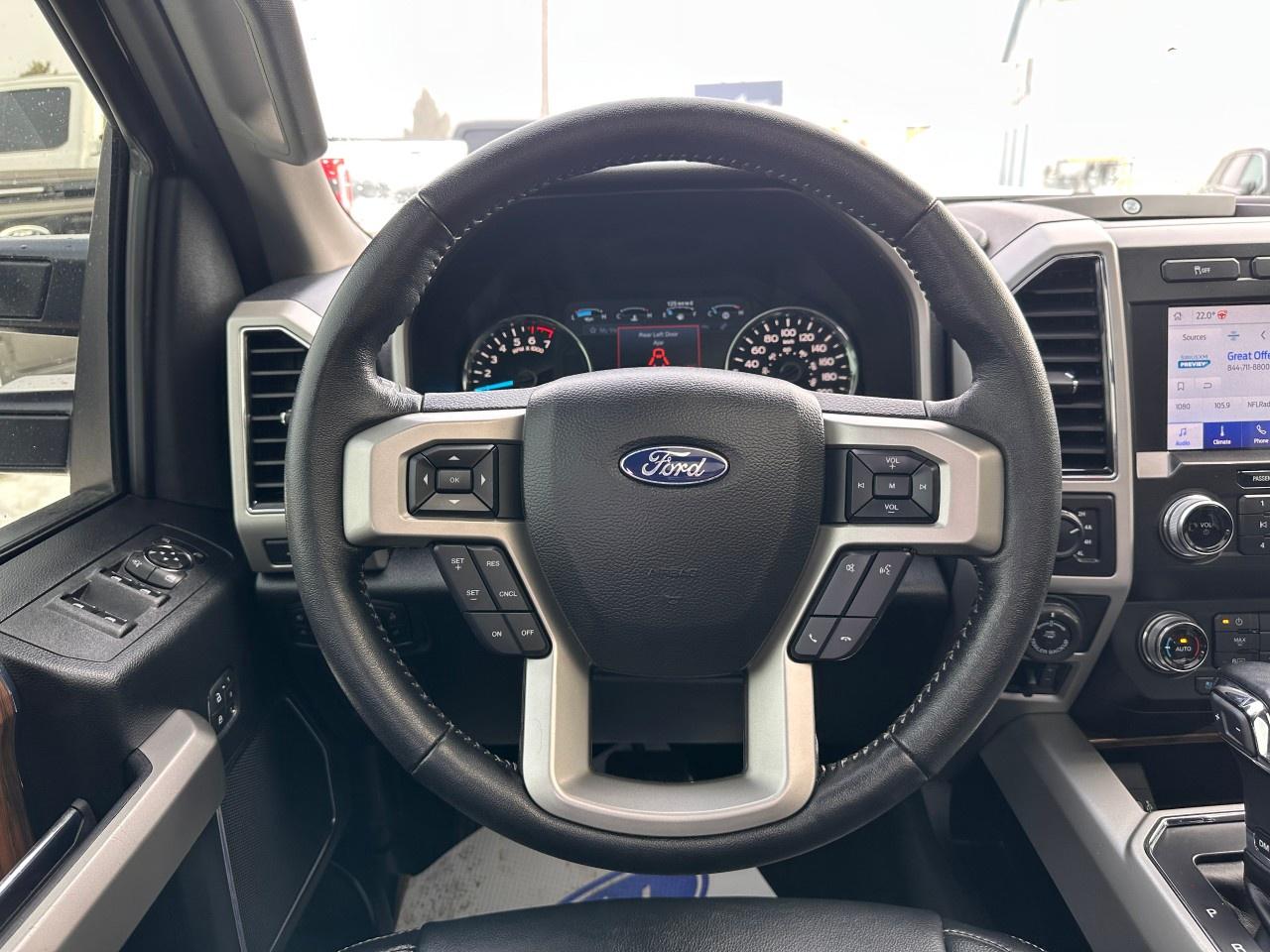 2020 Ford F-150 Lariat 4WD SuperCrew 5.5' Box Photo