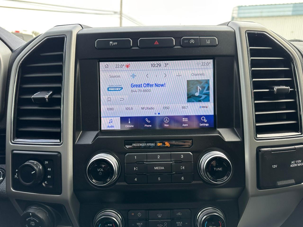 2020 Ford F-150 Lariat 4WD SuperCrew 5.5' Box Photo