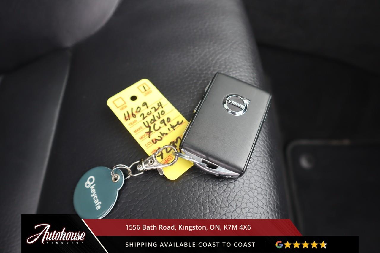 2024 Volvo XC90 B6 Core Bright Theme 3RD ROW SEATING - GOOGLE NAVIGATION Photo