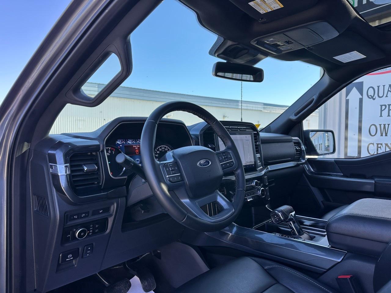 2023 Ford F-150 XLT 4WD SuperCrew 5.5' Box Photo