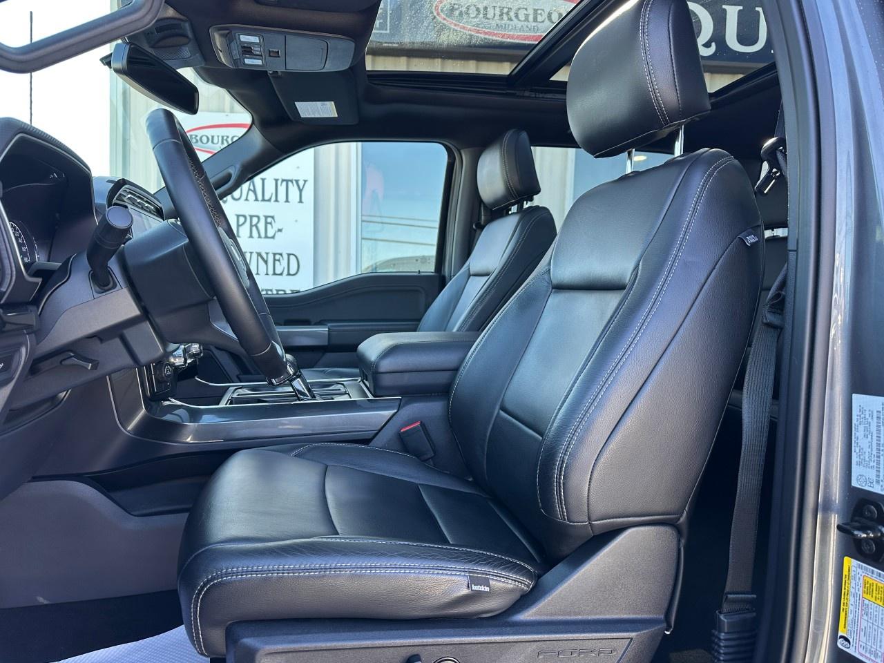 2023 Ford F-150 XLT 4WD SuperCrew 5.5' Box Photo