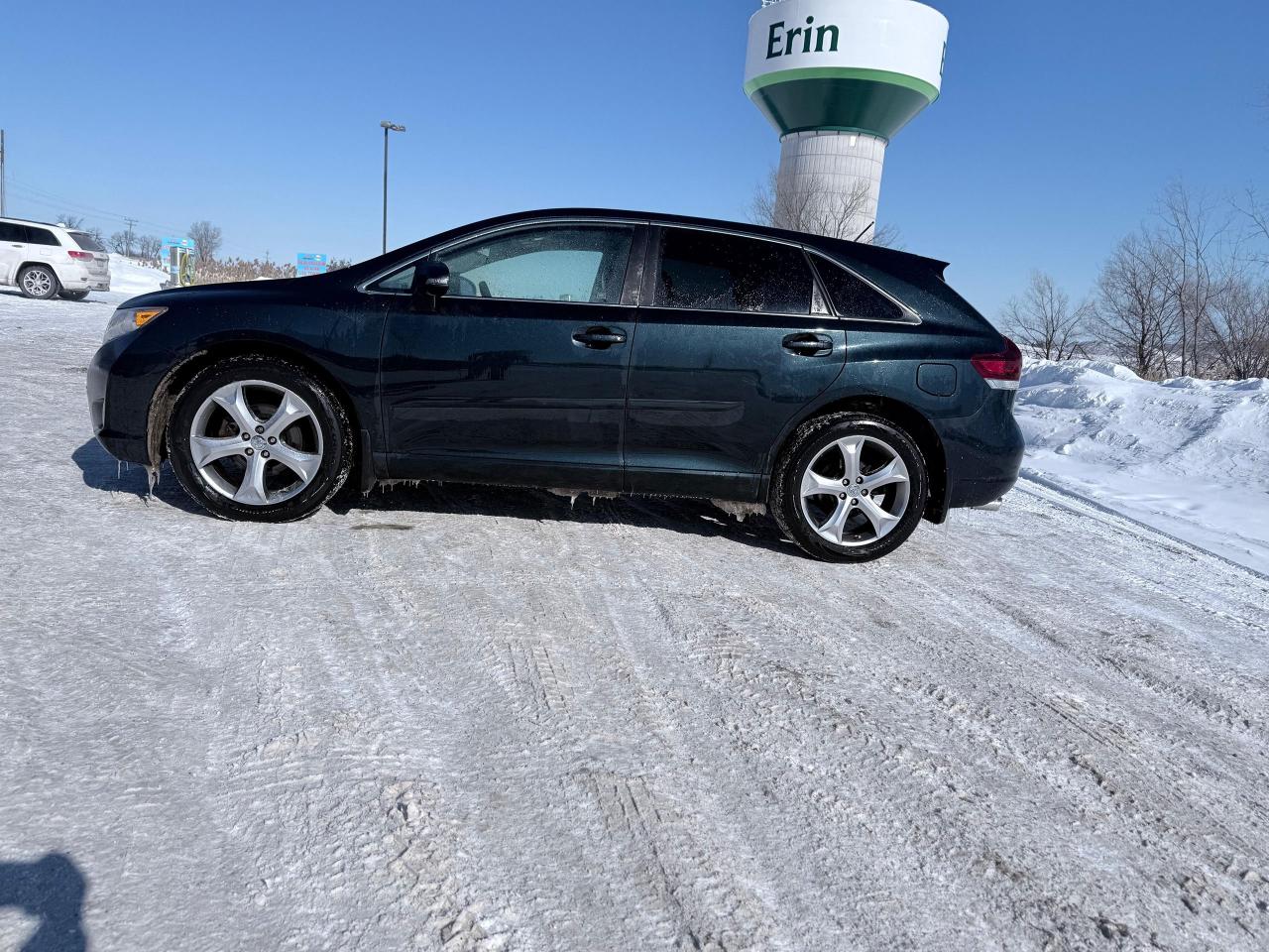 2014 Toyota Venza XLE Photo