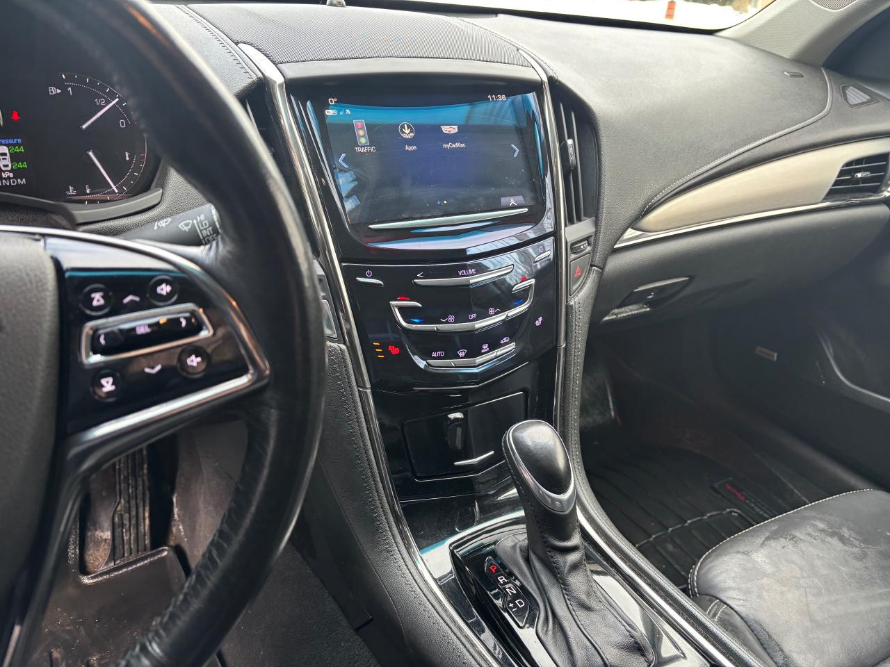 2017 Cadillac ATS Luxury AWD Photo